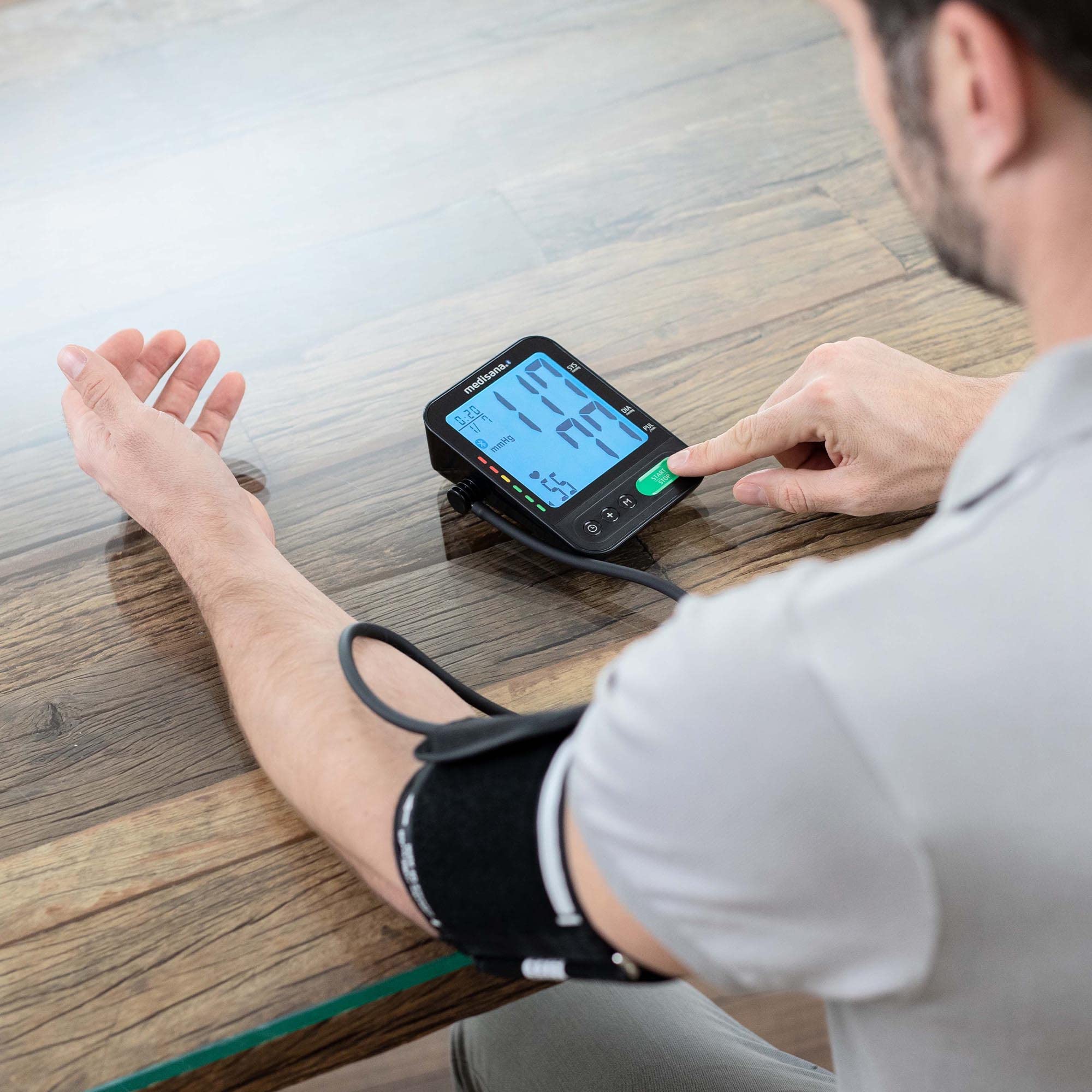 medisana-bu-580-connect-tensi-metro-de-brazo-con-app-bluetooth-vitadock-escala-s image 3