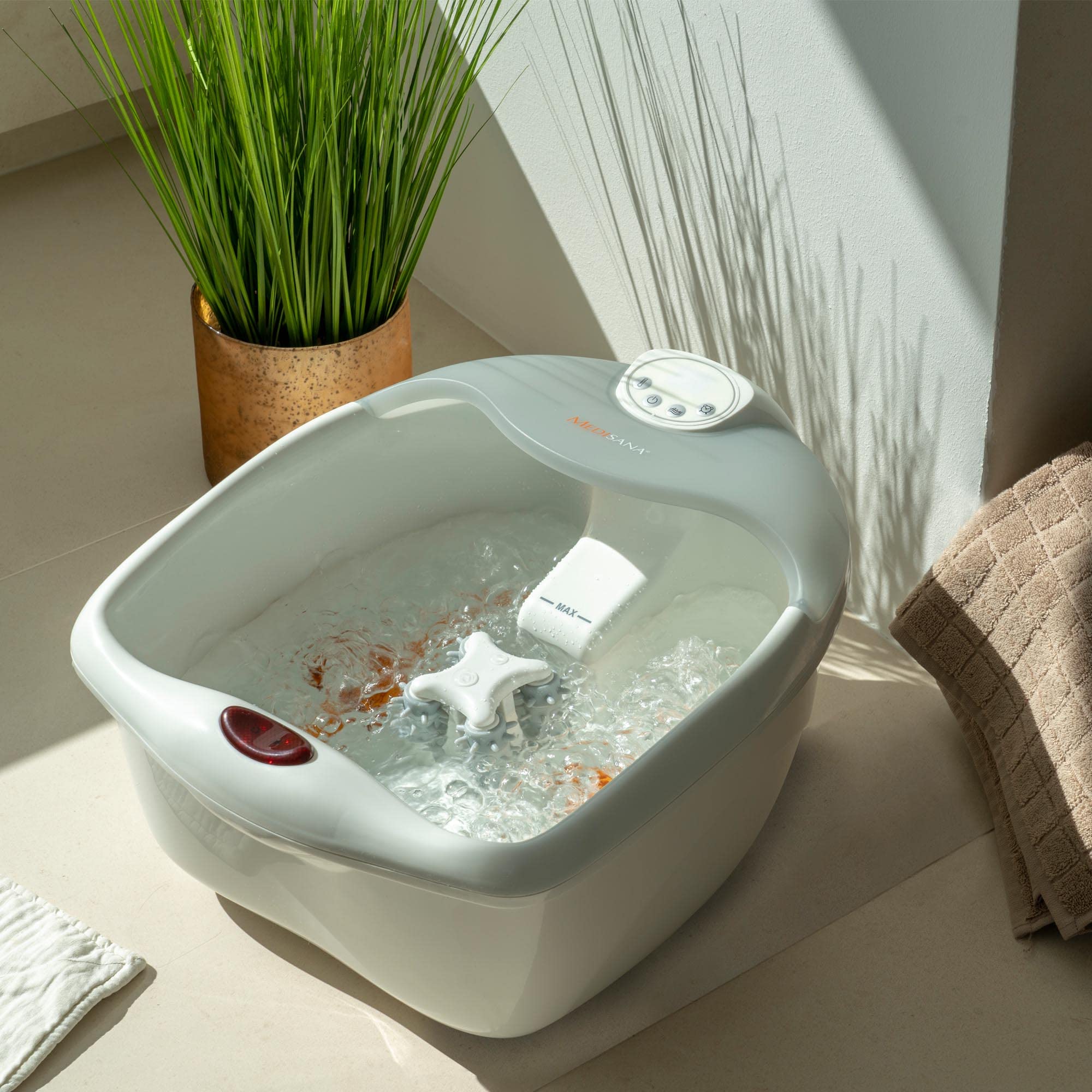medisana-fs-885-spa-de-pies-3-en-1-con-calor-masaje-de-burbujas-y-vibraci-n-pedi image 3
