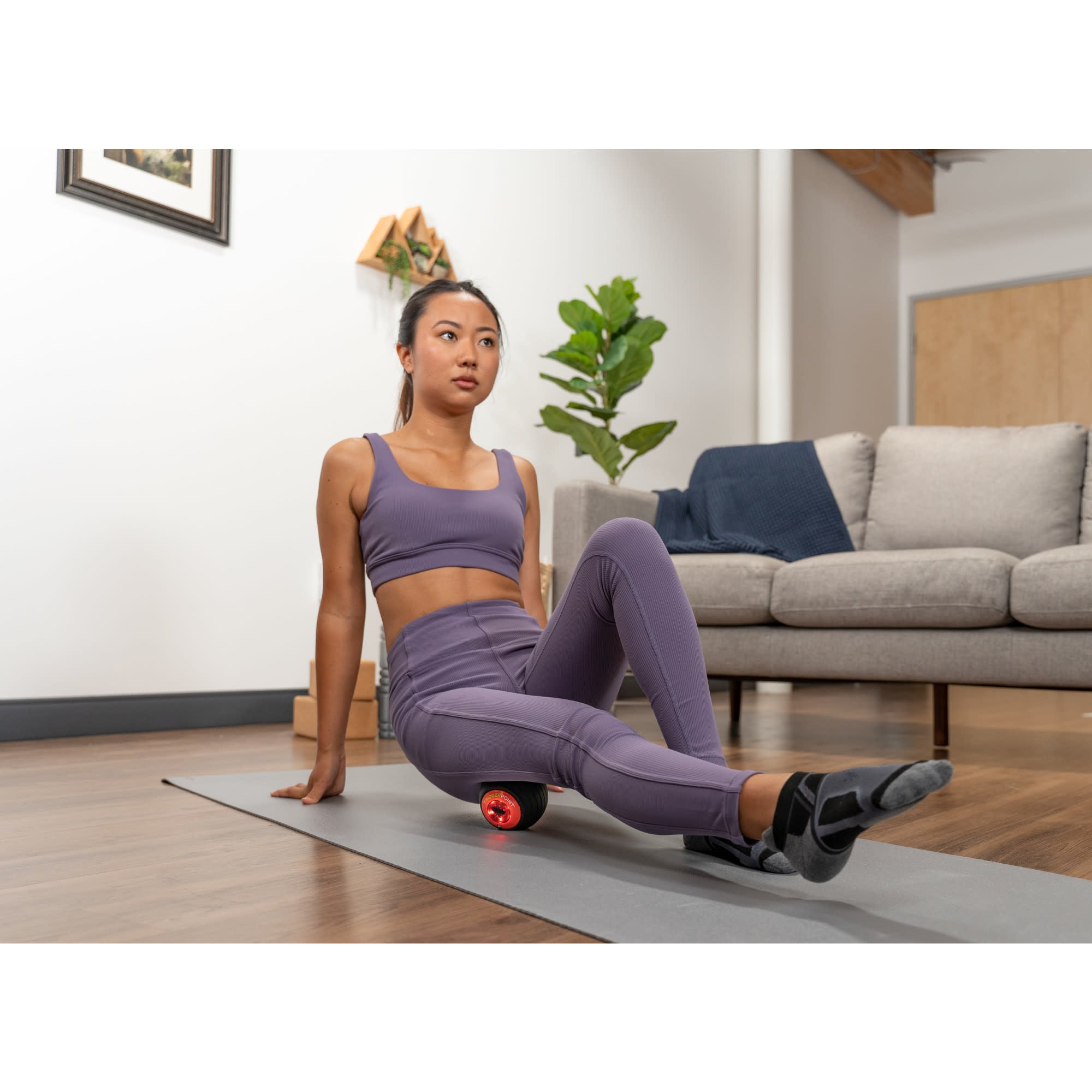 triggerpoint-mb-thermavibe-bola-de-masaje-vibratoria-con-calor-opcional-para-rec image 4